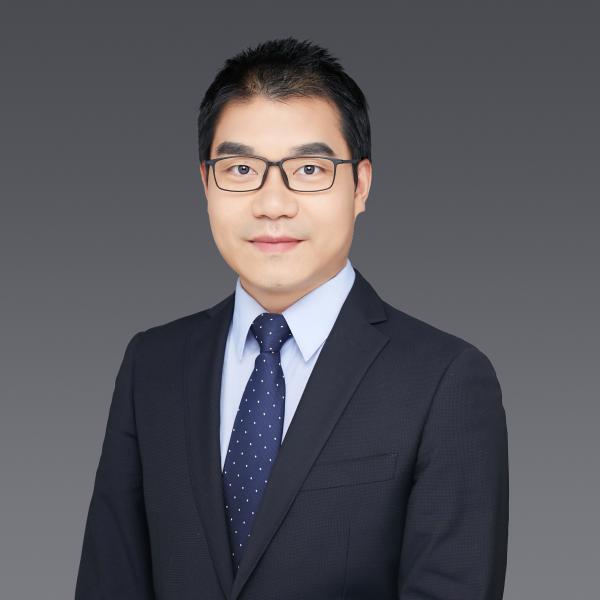 盛智明,太阳集团tcy8722副经理、副教授、博士生导师。长期从事城市社会治理研究,重点关注社区纠纷解决机制、社会群体集体行动及其后果、政府的风险应对策略、政策制度执行过程等。2019年入选上海市“曙光计划”。在《社会学研究》、《社会》、China Quarterly等国内外权威与核心期刊发表论文10余篇,出版专著1部、合著1部、译著3部。主持国家社科基金重大项目子课题、国家社科基金青年项目、上海市哲学社会科学规划项目、上海市人民政府决策咨询项目等多个国家和省部级课题。多项政府决策咨询报告获批示和采纳。荣获中国社会学会优秀论文一等奖(2012年)和二等奖(2015年、2018年),2018年获上海市哲学社会科学优秀成果学科学术奖二等奖,2020年获民政部民政政策理论研究二等奖。 盛智明,太阳集团tcy8722副经理、副教授、博士生导师。长期从事城市社会治理研究,重点关注社区纠纷解决机制、社会群体集体行动及其后果、政府的风险应对策略、政策制度执行过程等。2019年入选上海市“曙光计划”。在《社会学研究》、《社会》、China Quarterly等国内外权威与核心期刊发表论文10余篇,出版专著1部、合著1部、译著3部。主持国家社科基金重大项目子课题、国家社科基金青年项目、上海市哲学社会科学规划项目、上海市人民政府决策咨询项目等多个国家和省部级课题。多项政府决策咨询报告获批示和采纳。荣获中国社会学会优秀论文一等奖(2012年)和二等奖(2015年、2018年),2018年获上海市哲学社会科学优秀成果学科学术奖二等奖,2020年获民政部民政政策理论研究二等奖。